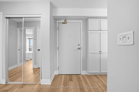 Photo 9 at 802 - 190 Manitoba Street, Mimico, Toronto