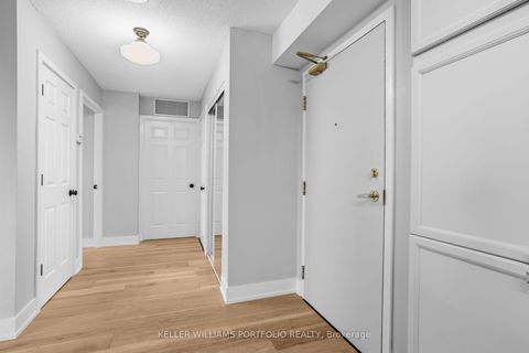 Photo 10 at 802 - 190 Manitoba Street, Mimico, Toronto