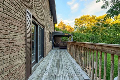Photo 46 at 17 Black Willow Court, Oak Ridges, Richmond Hill