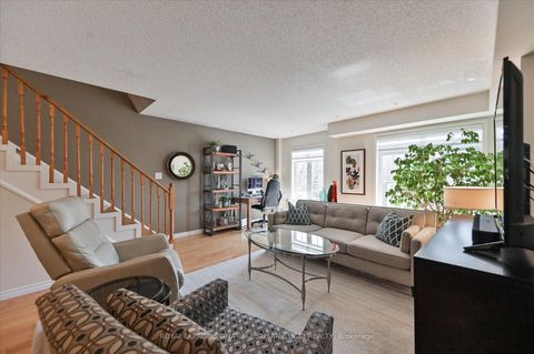 Photo 6 at 4 Blair Street, Parkview, Toronto