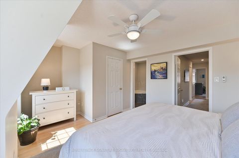 Photo 18 at 4 Blair Street, Parkview, Toronto