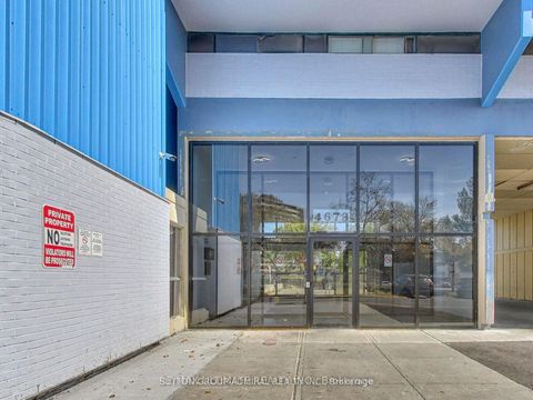 Photo 5 at 417 - 4673 Jane Street, Black Creek, Toronto