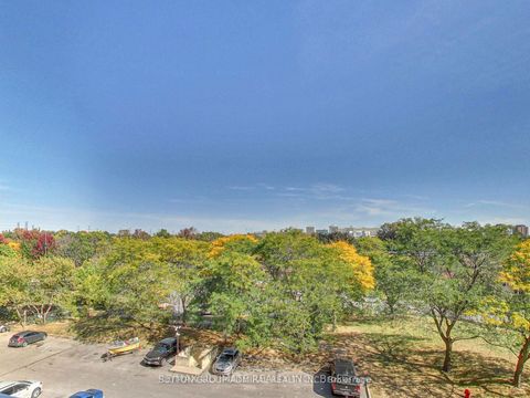 Photo 6 at 417 - 4673 Jane Street, Black Creek, Toronto