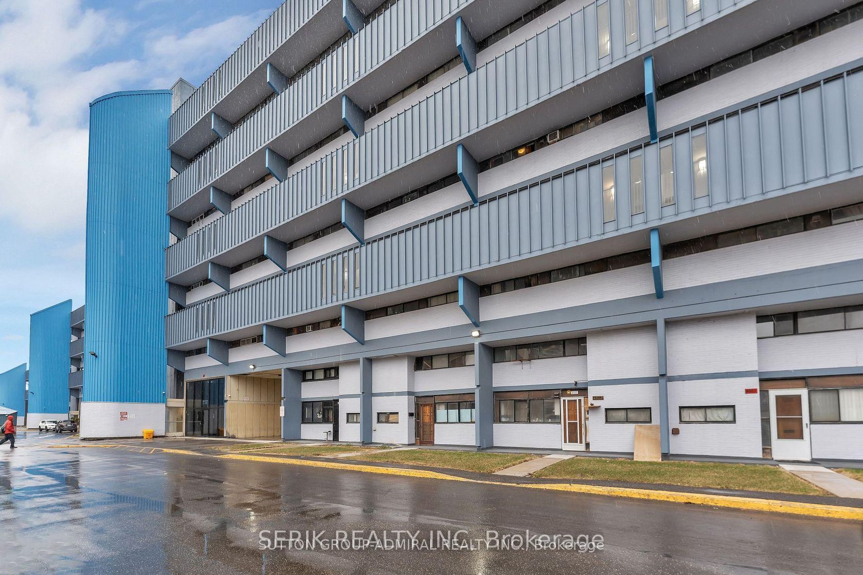 417 - 4673 Jane Street, Black Creek, Toronto photo 4