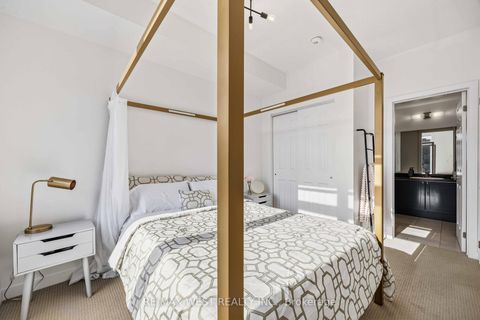 Photo 25 at 1 - 6 Bicknell Avenue, Eglinton West, Toronto