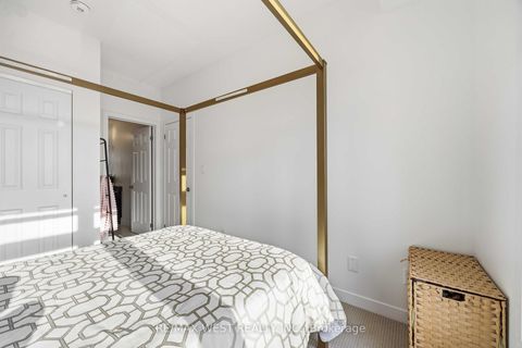 Photo 26 at 1 - 6 Bicknell Avenue, Eglinton West, Toronto