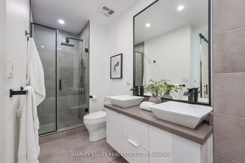 Photo 17 at 412 - 188 Eglinton Avenue E, Mount Pleasant West, Toronto