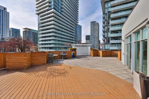 Photo 23 at 412 - 188 Eglinton Avenue E, Mount Pleasant West, Toronto