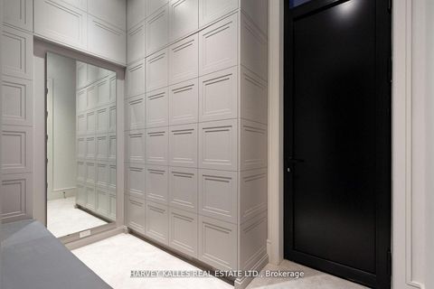 Photo 20 at 370 Glengrove Avenue W, Lawrence Park South, Toronto