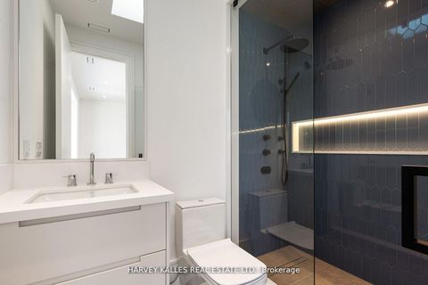 Photo 37 at 370 Glengrove Avenue W, Lawrence Park South, Toronto