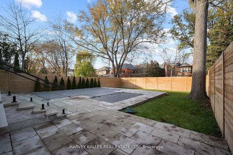 Photo 49 at 370 Glengrove Avenue W, Lawrence Park South, Toronto