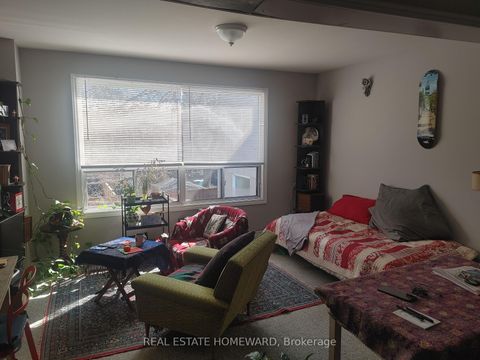 Photo 1 at 1191 Woodbine Avenue, Lumsden, Toronto