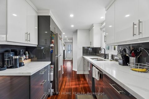 Photo 15 at 56 Hemingway Crescent, Letitia Heights, Barrie