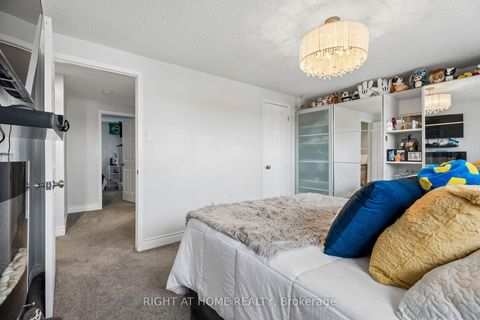 Photo 21 at 56 Hemingway Crescent, Letitia Heights, Barrie