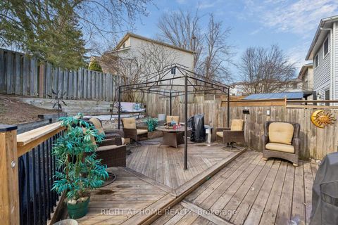 Photo 47 at 56 Hemingway Crescent, Letitia Heights, Barrie