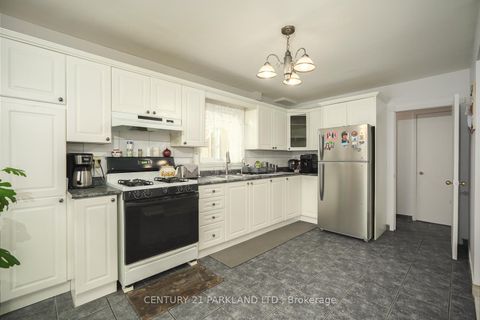 Photo 8 at 28 Fawcett Trail, Malvern, Toronto