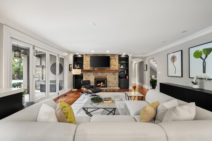 Photo 8 at 1554 Birchwood Drive, Lorne Park, Mississauga