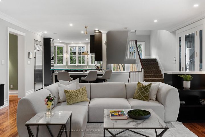 Photo 10 at 1554 Birchwood Drive, Lorne Park, Mississauga