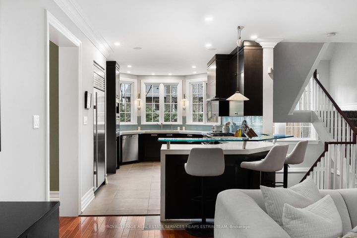 Photo 11 at 1554 Birchwood Drive, Lorne Park, Mississauga