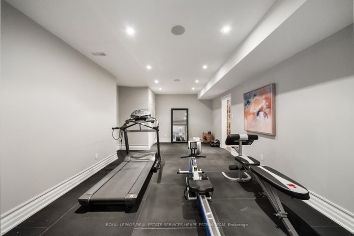 Photo 34 at 1554 Birchwood Drive, Lorne Park, Mississauga