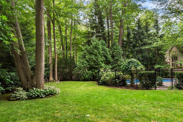 Photo 44 at 1554 Birchwood Drive, Lorne Park, Mississauga