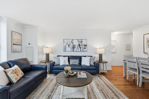 Photo 5 at 704 - 18 Kenaston Gardens, Bayview Village, Toronto