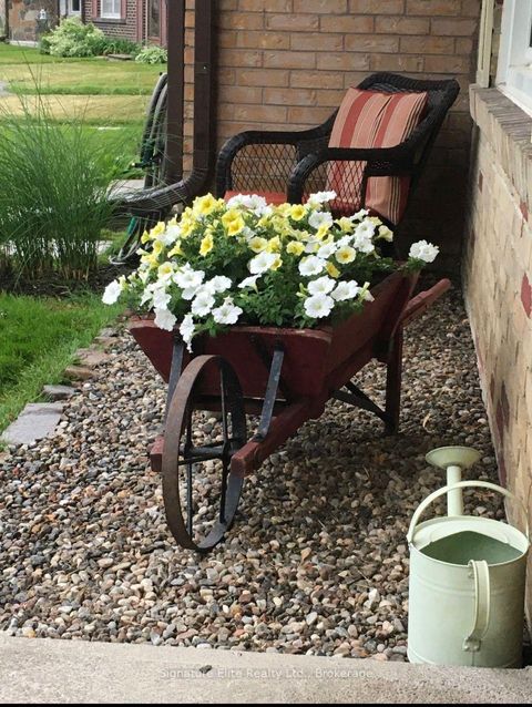 Photo 5 at 120 - 150 Palmdale Drive, Sullivan, Toronto