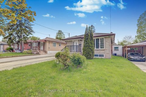 Photo 2 at 10 Blakemanor Boulevard, Woburn, Toronto