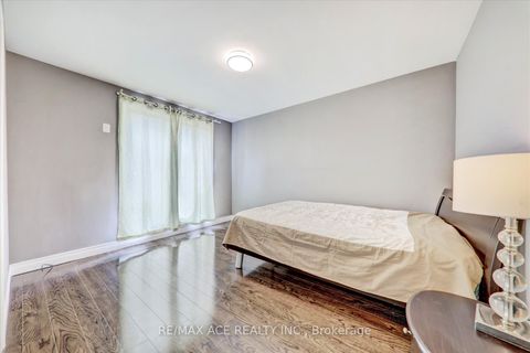 Photo 17 at 10 Blakemanor Boulevard, Woburn, Toronto