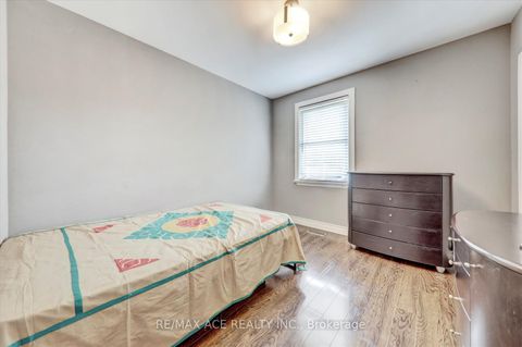 Photo 19 at 10 Blakemanor Boulevard, Woburn, Toronto