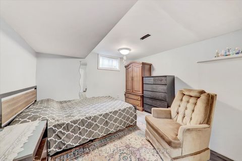 Photo 27 at 10 Blakemanor Boulevard, Woburn, Toronto