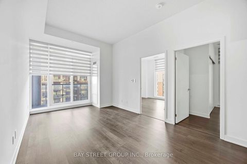 Photo 11 at 1020 - 8119 Birchmount Rd Road, Unionville, Markham