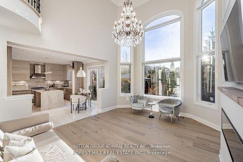 Photo 6 at 18 William Bowes Boulevard, Patterson, Vaughan