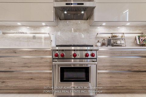 Photo 12 at 18 William Bowes Boulevard, Patterson, Vaughan