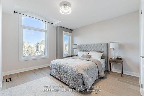 Photo 19 at 18 William Bowes Boulevard, Patterson, Vaughan