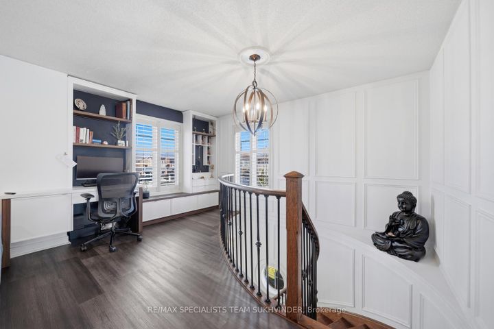 Photo 22 at 42 Delphinium Way, Northwest Sandalwood Parkway, Brampton