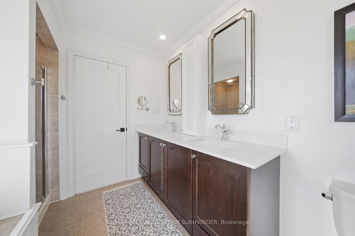 Photo 28 at 42 Delphinium Way, Northwest Sandalwood Parkway, Brampton