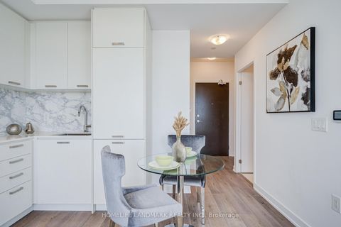 Photo 18 at 1903 - 38 Honeycrisp Crescent, Vaughan Corporate Centre, Vaughan