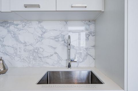 Photo 22 at 1903 - 38 Honeycrisp Crescent, Vaughan Corporate Centre, Vaughan