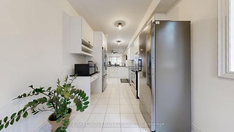 Photo 18 at 22 - 8777 Dufferin Street, Patterson, Vaughan