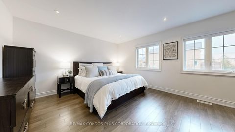 Photo 23 at 22 - 8777 Dufferin Street, Patterson, Vaughan