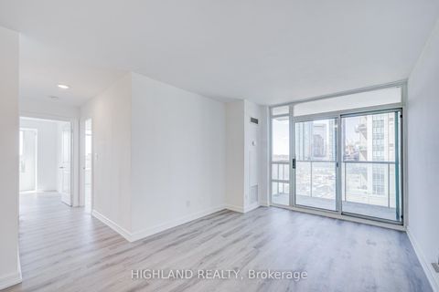 Photo 12 at 1002 - 18 Harrison Garden Boulevard, Willowdale East, Toronto