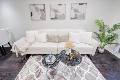 Photo 7 at 237 Ontario Street, Moss Park, Toronto