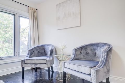 Photo 31 at 237 Ontario Street, Moss Park, Toronto