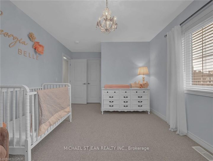 Photo 33 at 101 Mallard Trail, Waterdown, Hamilton