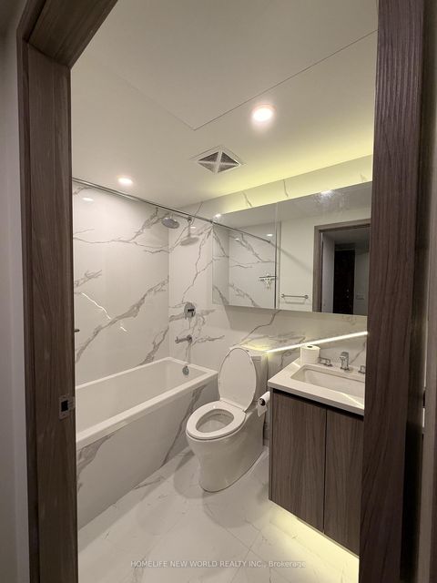 Photo 3 at 501 - 1 Concord Cityplace Way, Waterfront Communities C1, Toronto