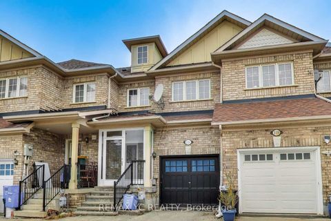 Photo 2 at 151 Amulet Crescent, Rouge Woods, Richmond Hill