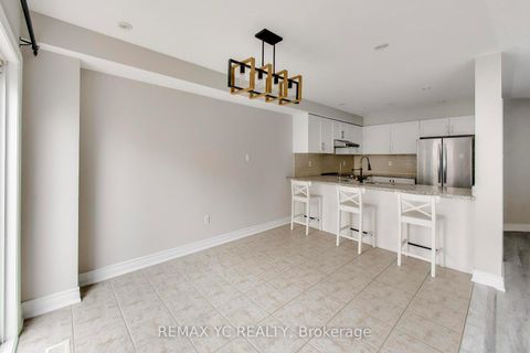 Photo 6 at 151 Amulet Crescent, Rouge Woods, Richmond Hill