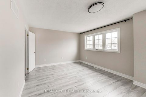 Photo 13 at 151 Amulet Crescent, Rouge Woods, Richmond Hill