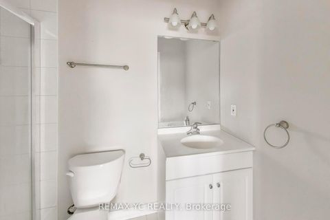 Photo 15 at 151 Amulet Crescent, Rouge Woods, Richmond Hill